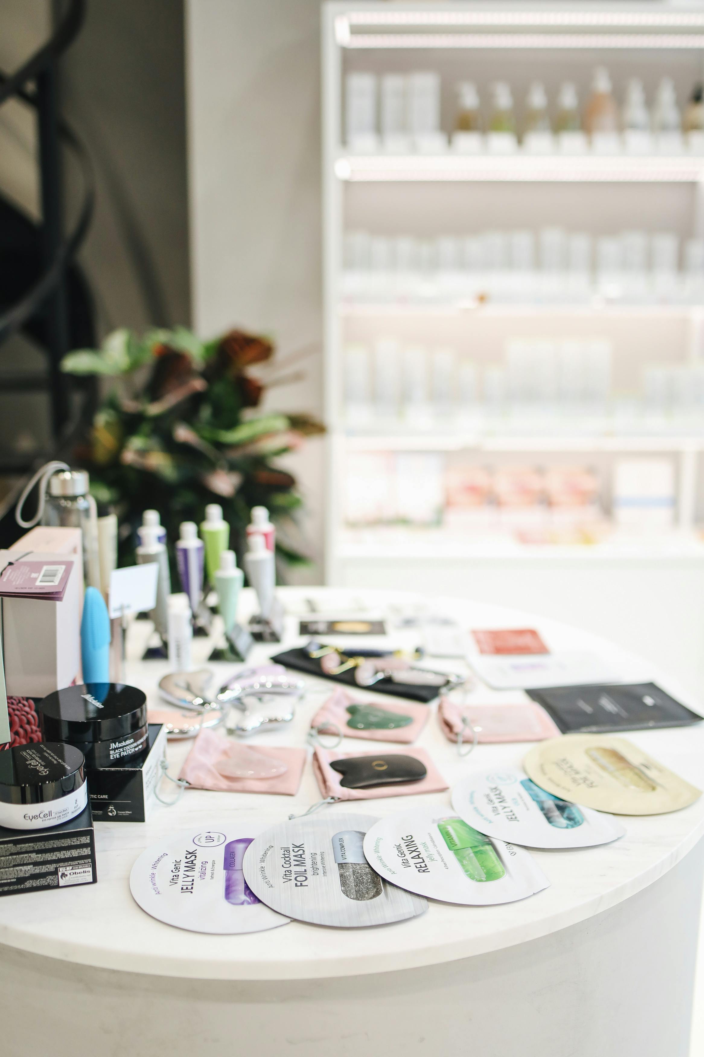 wellness corner με προϊόντα ευεξίας σε φαρμακείο